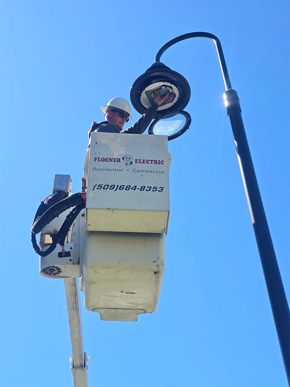 Floener-Electric-Commercial-installation